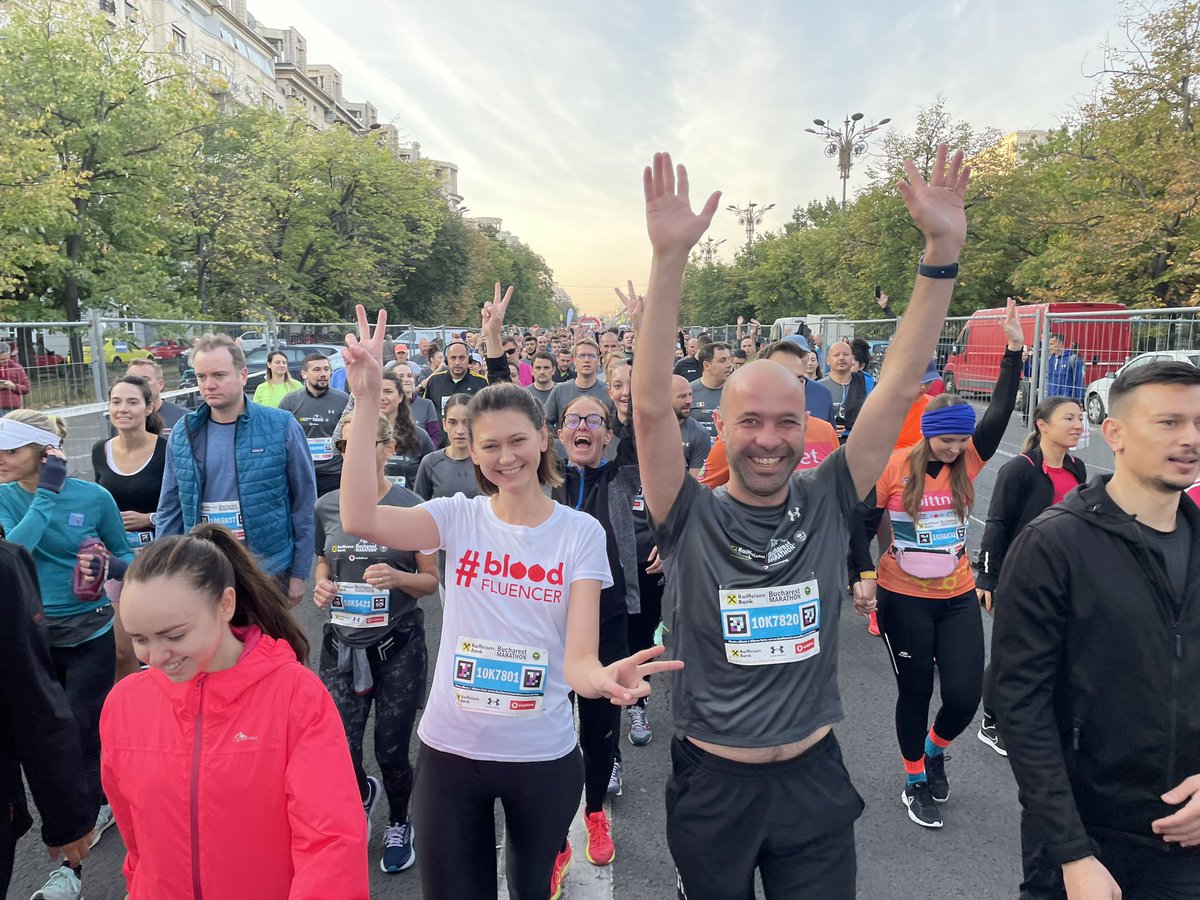 AmbBarksRuggles's tweet photo. Great morning for the #Bucharest10K - proud to run with great @ITU colleagues! @DoreenBogdan @SabinSarmas https://t.co/AUoXt2R28Y