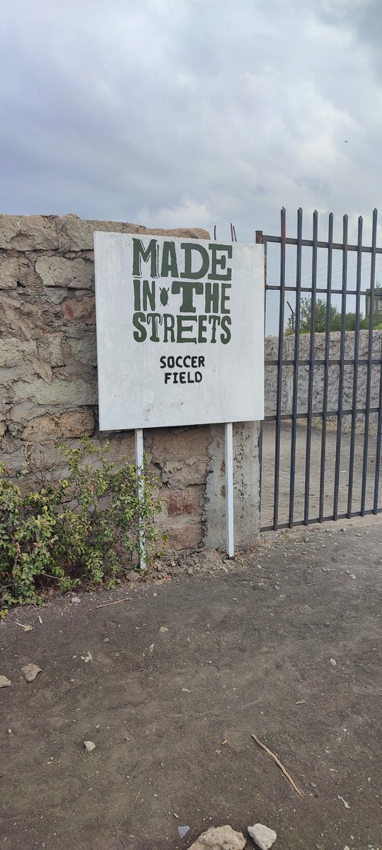 StreetsMade's tweet photo. TODAY IS THE DAY⚽⚽⚽ 

M.I.T.S FC VS 409 FC

VENUE: MITS SOCCER FIELD KAMULU

TIME: 1500HRS

ALL ARE WELCOME... https://t.co/D7qRLOtrih