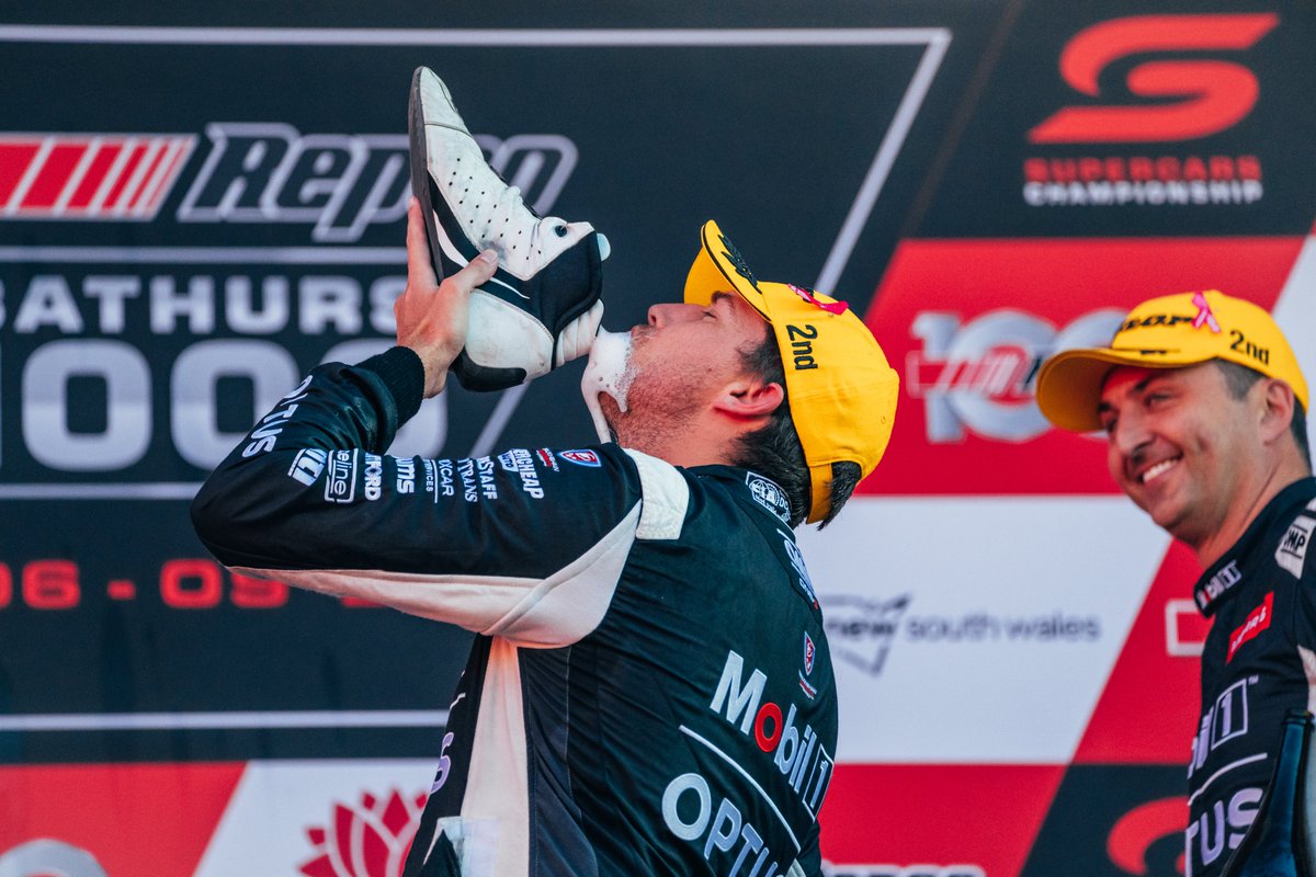 Mobil 1 Performance tweet media