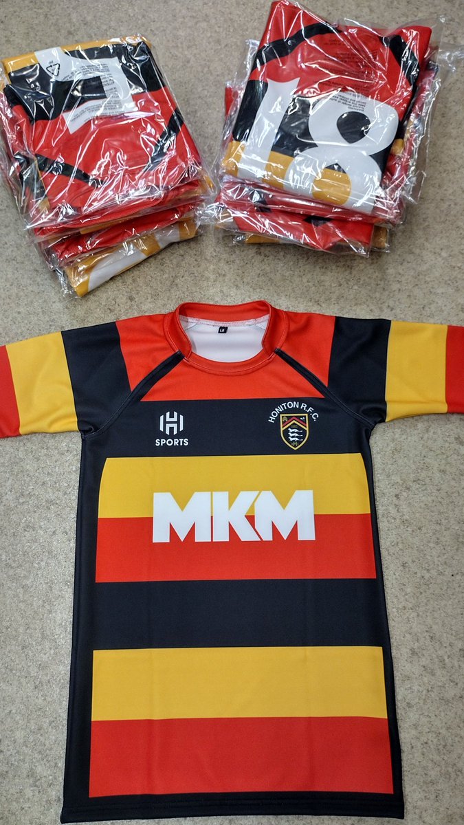 Many thanks to Meg from HRFC and the sponsors @HonitonMkm for the latest kit order.   Happy #sunday #rugby guys.  #newkit #sports #localsupplier #ukmanufactured #hsports