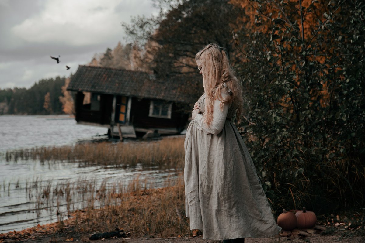 rillillinen's tweet photo. Halloween aesthetics 🍂🎃🖤 and week 31 👶🏻 https://t.co/l7OD6FGnM4