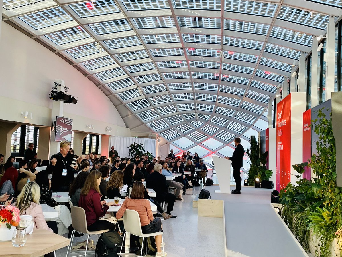 AmandaDaflos's tweet photo. 💕🧡💕It’s a launch! Truly excited to be in #Amsterdam at #CityLab2022 and kicking of the Chief Innovation Officer Studio which @publicinno is thrilled to co-host with @BloombergDotOrg 💕🧡@JimOnCities @rolandpersaud What a remarkable group of leaders here and ready to go!💕🧡💕 https://t.co/RGnS8Lx1MM