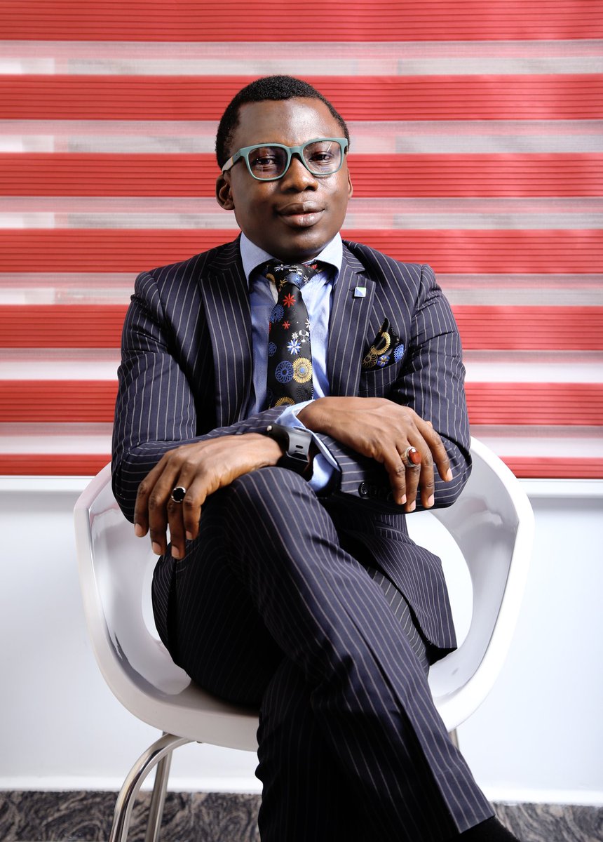 xupobaba's tweet photo. A year ago, I left @fidelitybankplc. At branch level, I led Funds Transfer and ATM unit, customer service unit, cash unit and understudied the operations manager in the space of 3 years. The streets will never forget https://t.co/CrXjZnhmcK