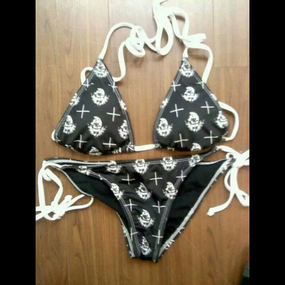 Seven Knights Bikinis
Seven Knights  Queens
#sevenknightsqueens #sevenknightsclothing #sevenknights #femalemodels #tattomodels #inkedbabes #fitnessmodels #promomodels #edmbabes #bikinimodels #photography #photographers #models #modeling