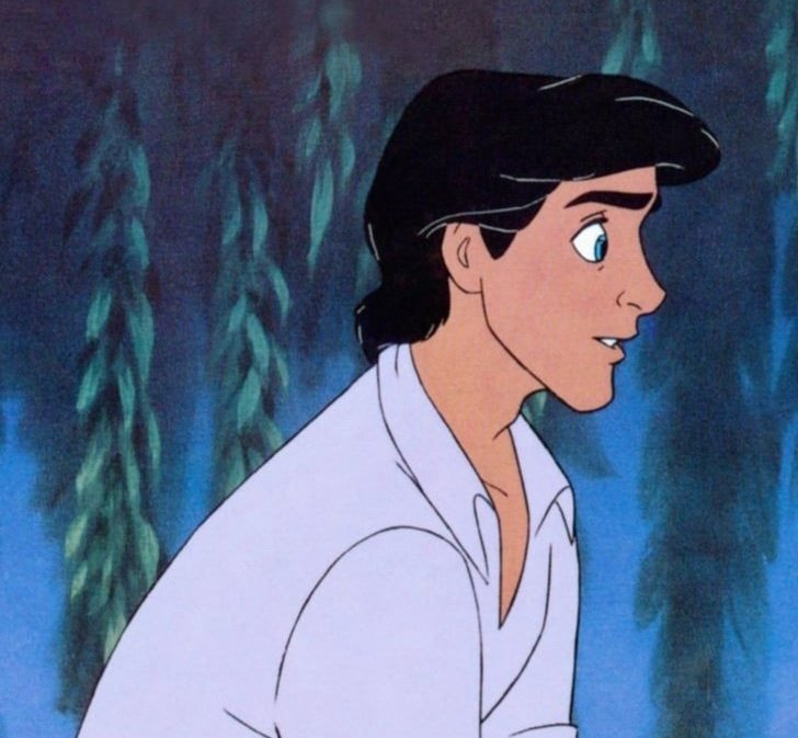 apocadooo's tweet photo. mile phakphum is a real life prince eric im so devastated 😔 

@milephakphum #MilePhakphum https://t.co/lRQXZp6iOJ