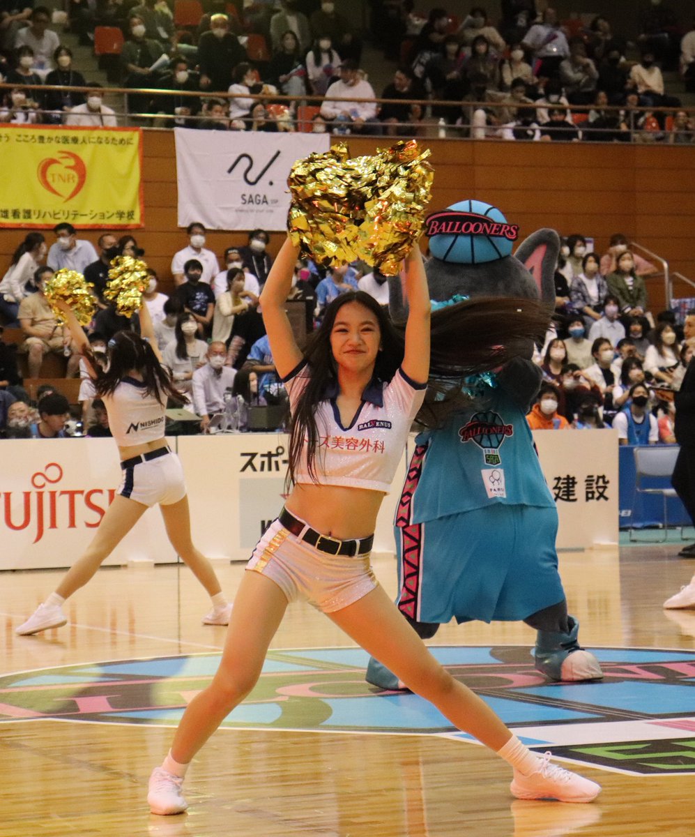 Okinawan_nyanko's tweet photo. VALVENUS可愛い💖
#佐賀バルーナーズ
#VALVENUS
#チアさんたちみなキュート💖 https://t.co/Vrd5RVvF4n