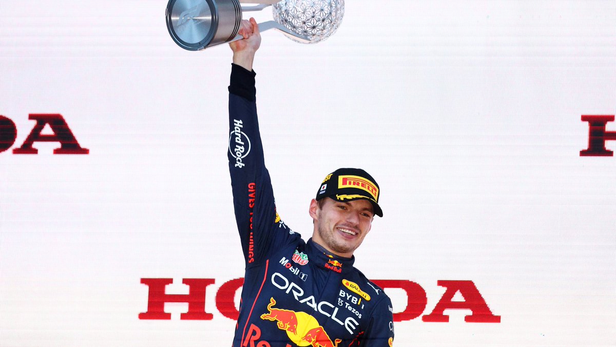 zdravkost's tweet photo. #OnThisDay in 2022, Max Verstappen took his 1st #JapaneseGP win, and sealed his 2nd consecutive WDC with four GPs to spare. (Photo: @HondaRacingGLB) https://t.co/nulHryy0KF