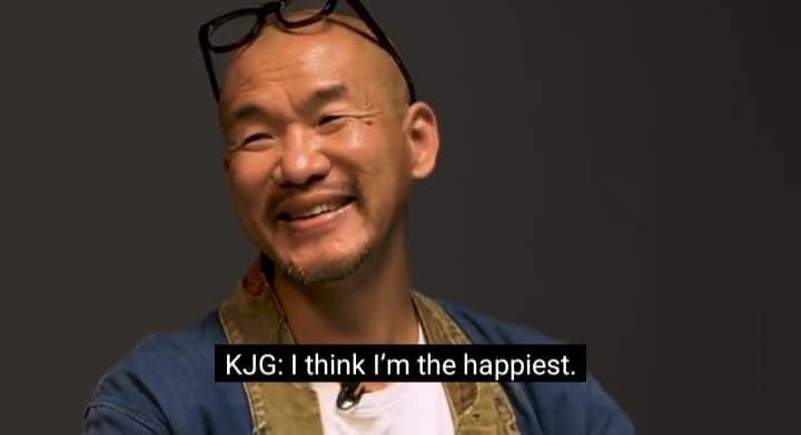 Let's remember Jung Gi with that smile.