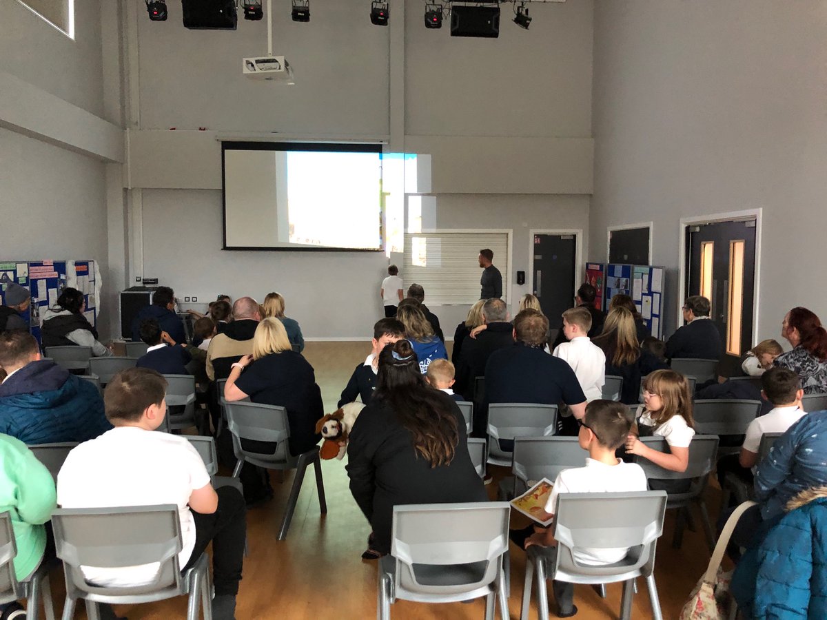 Euler_Academy's tweet photo. We had a super time on Friday at our Harvest Festival assembly! Each class loved sharing all the hard work they’d done throughout the week and some of us were brave enough to read a Harvest poem 🌽🥦🧅 Thanks so much to all the parents and carers who came to celebrate with us! https://t.co/F448P1wuw0