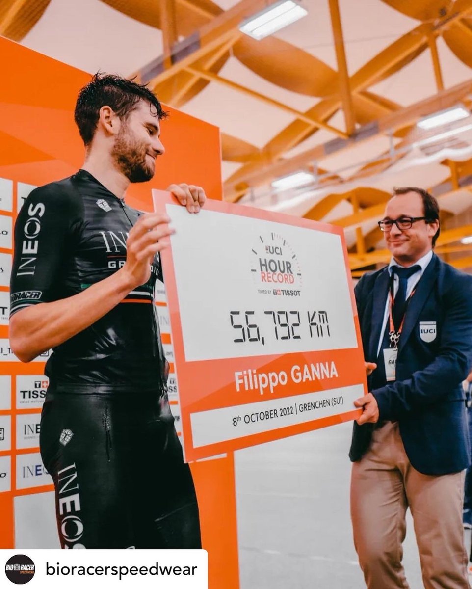 BioracerUK's tweet photo. Last night flying Filippo made it 56,792 km crowning himself UCI Hour Record Holder 🚀⚡That's #HowFastFeels 🤯🔥

🛒 Shop the iconic @gannafilippo cycling jersey: https://t.co/tW1IFn5U1d

📸 : @ineosgrenadiers

#TissotVelodrome #UCIHourRecord #CyclingRecord #FilippoGanna https://t.co/Pl1iV3yb10