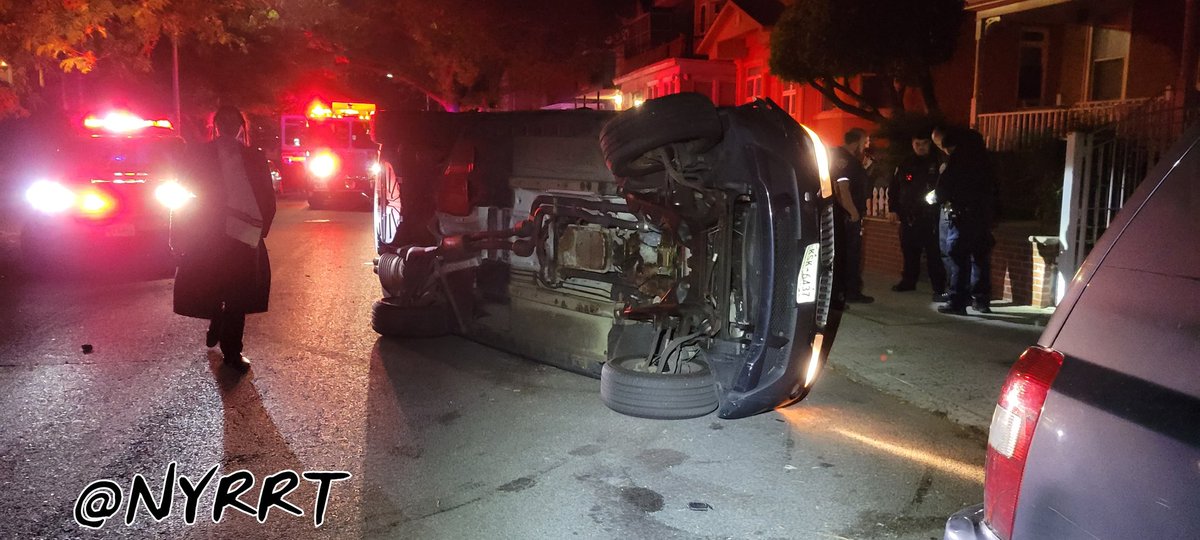 NYRRT's tweet image. Brooklyn:  Ditmas Ave and East 4th St. MVA with overturn, driver under arrest by @NYPD66Pct