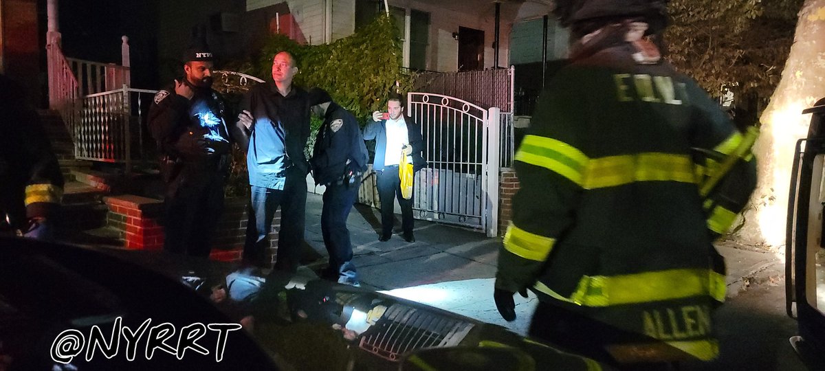 NYRRT's tweet image. Brooklyn:  Ditmas Ave and East 4th St. MVA with overturn, driver under arrest by @NYPD66Pct