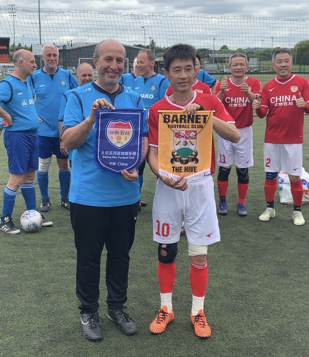 BARNET FOOTBALL CLUB IN THE COMMUNITY tweet media