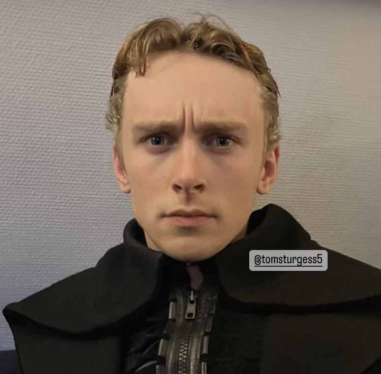 when the scorpion king doesn’t think spilling some mudblood guts sounds like fun despite the little performance you put on for him demonstrating their spilling