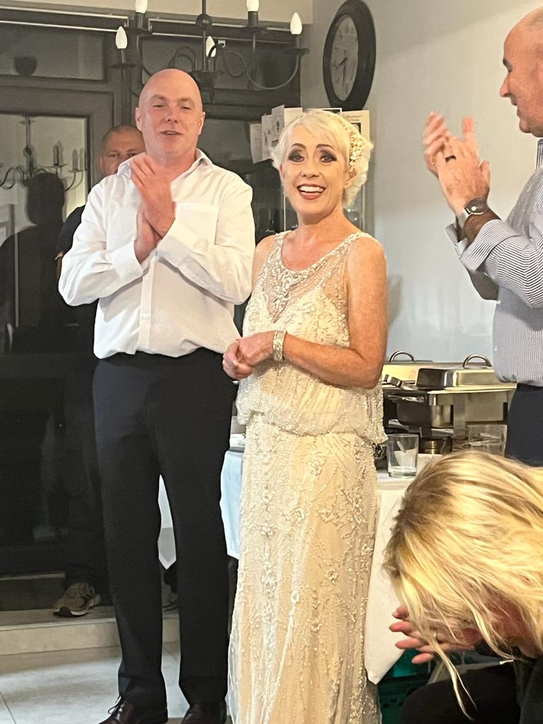 Michell18459258's tweet photo. @Moninne Just taken in the kitchen by @Johnny_Camel_1 ( the bridesmaid) on my phone!! No expense spared... https://t.co/G1LNwDf3tq