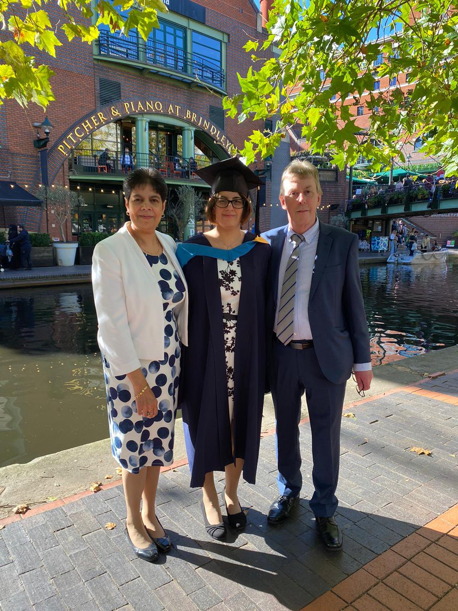 vickyteacher93's tweet photo. Graduation 👩‍🎓 from yesterday! So pleased and proud that I have finally reacted this achievement. Thank you @OpenUniversity and #oufamily ♥️ https://t.co/dQtG6WTJHi
