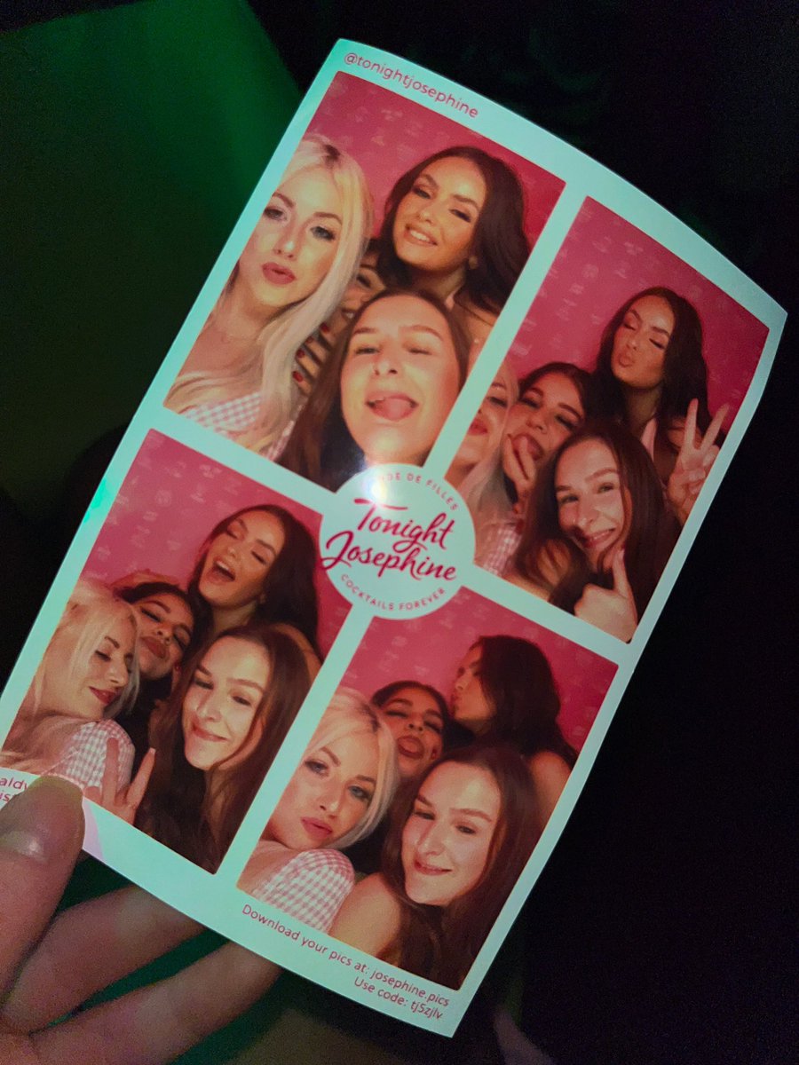 _amywatt's tweet photo. Best night at the launch of tonight Josephine🍸💓 https://t.co/Dr8AzgRo2l