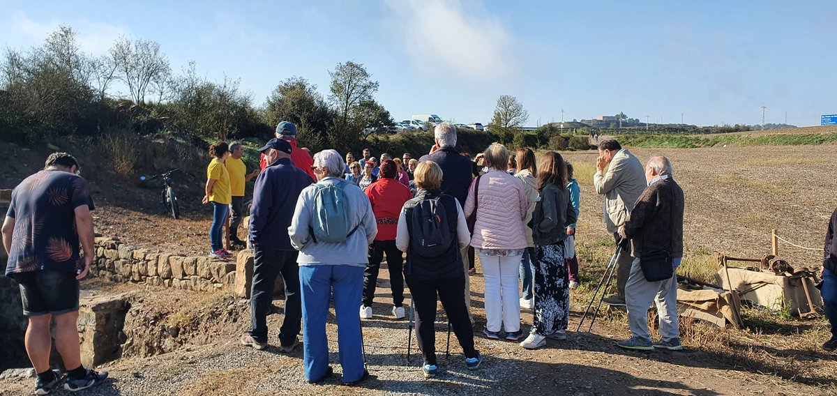 cecianoia's tweet photo. Avui estem a la Mina Vicenta amb els companys de @CATPatrimoni fent la visita dins de les #JEP2022. Tastem els cigrons de l'#AltaAnoia cuinats amb carbó de Calaf. https://t.co/eW21tEox4Y