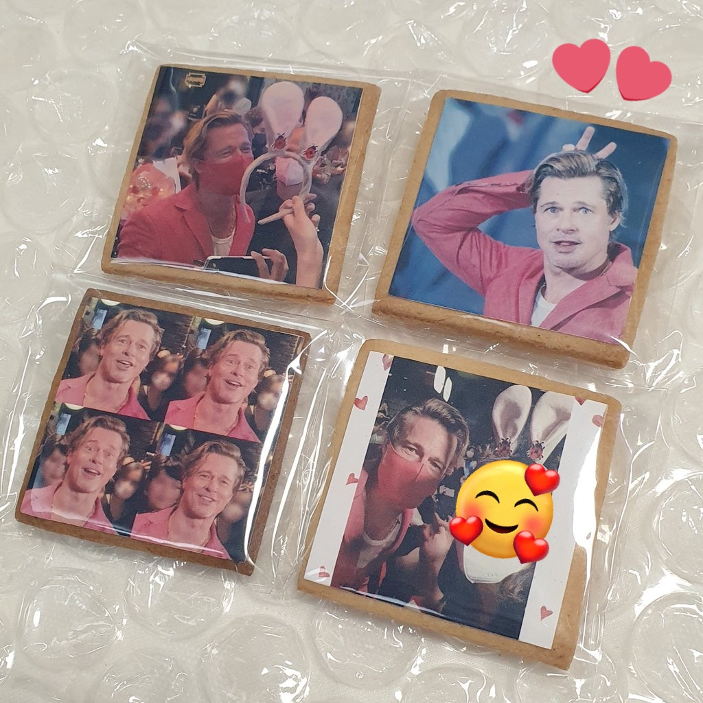 BradBeePitt's tweet photo. Looking at my 🍞🍪💕 https://t.co/obKbN46Ite