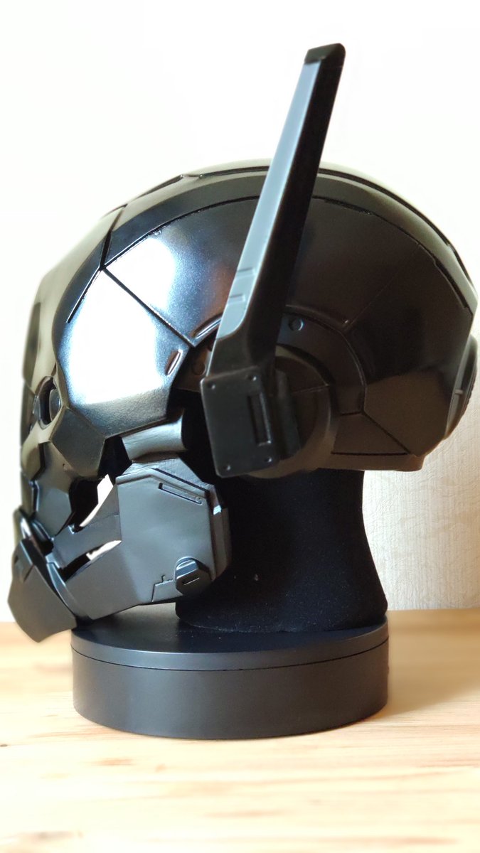 PropsMy's tweet photo. Hello friends! New painting of the EXO helmet for the customer. How do you like it?)
.
#Destiny #Destiny2 #d2 #destinyguardians #destiny1 #awokenhunter #awokenwarlock #awoken #warlockawoken #warlock #hunterawoken #hunter #awokentitan #titanawoken https://t.co/Z3GybxQVvr