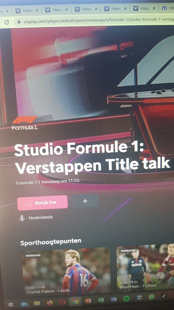 stefanbecking's tweet photo. Tuurlijk wil je de extra uitzending kijken over Max z'n 2e kampioenschap, werkt #viaplay weer eens niet normaal...... En op de #xtra zenden ze het niet uit, lijkt wel of daar dezelfde personen werken als bij de fía met hun dramatische toestanden https://t.co/37Mc1dD2Vp