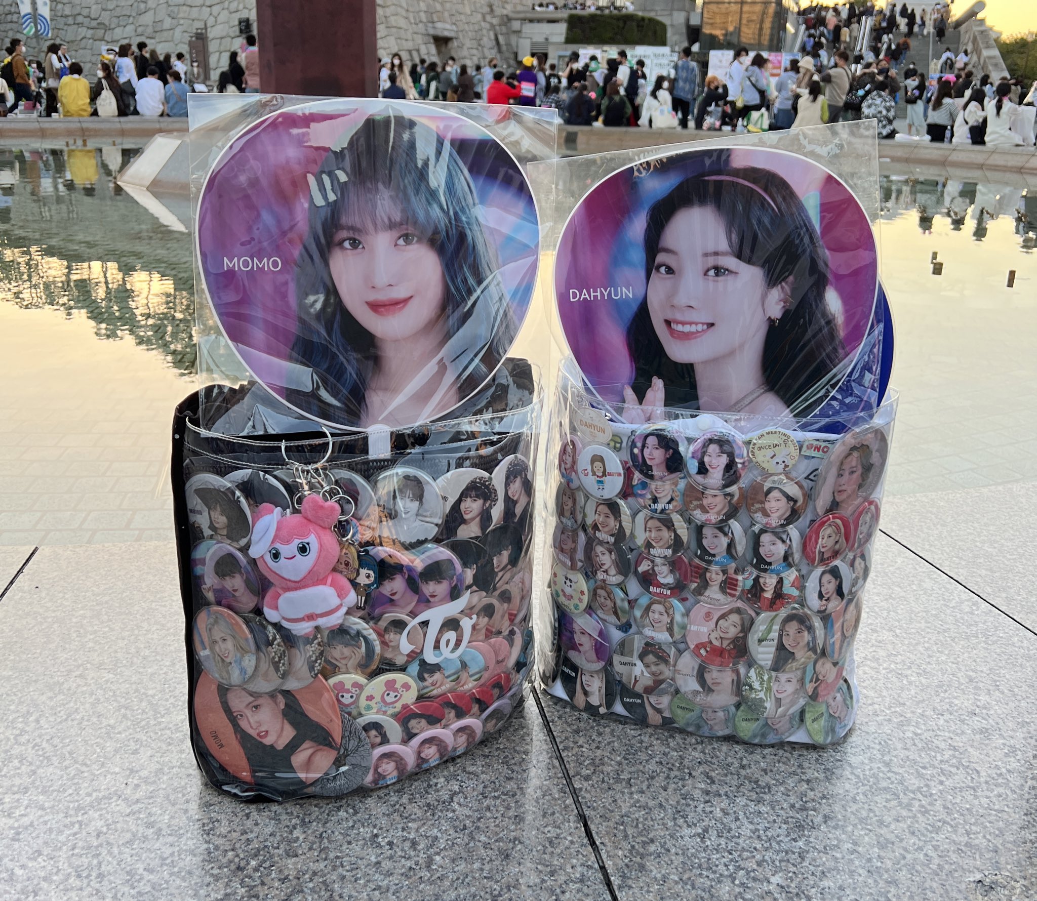 TWICE モモ 痛バ キャンディポップ トートバッグ - メルカリ