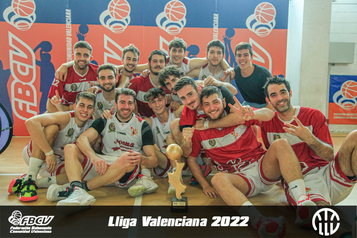 🏆CAMPIONSSSSS!!!🏆

🔥2a #LligaValenciana seguida🔥

#SomJóvens
#SomMésQueBasket