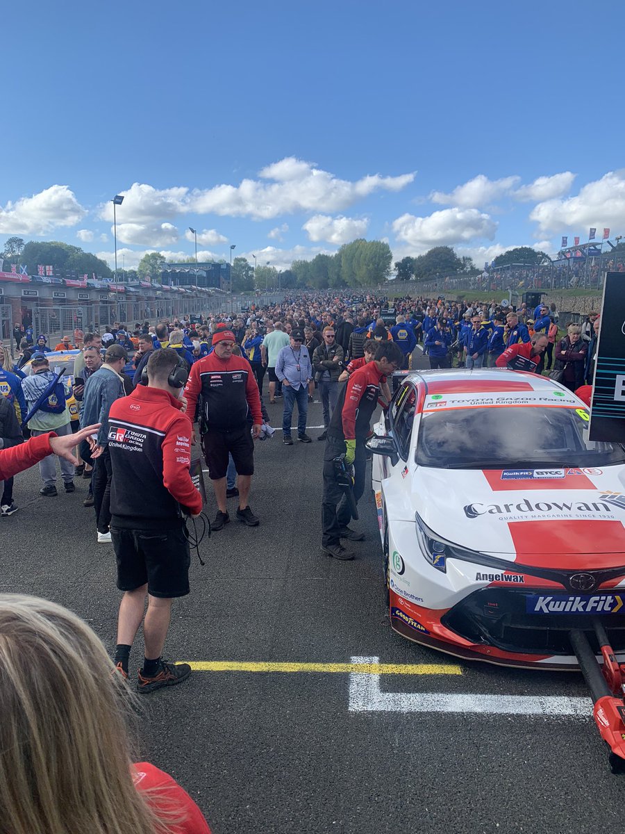 Good luck to <a href="/CloseBrothersAF/">Close Brothers Asset Finance</a> sponsored <a href="/rorybutcher/">Rory Butcher</a> (starting from the front row) and <a href="/RickyCollard/">Ricky Collard</a> for todays #BTCC races. 
Watch all the action it LIVE on @itv4