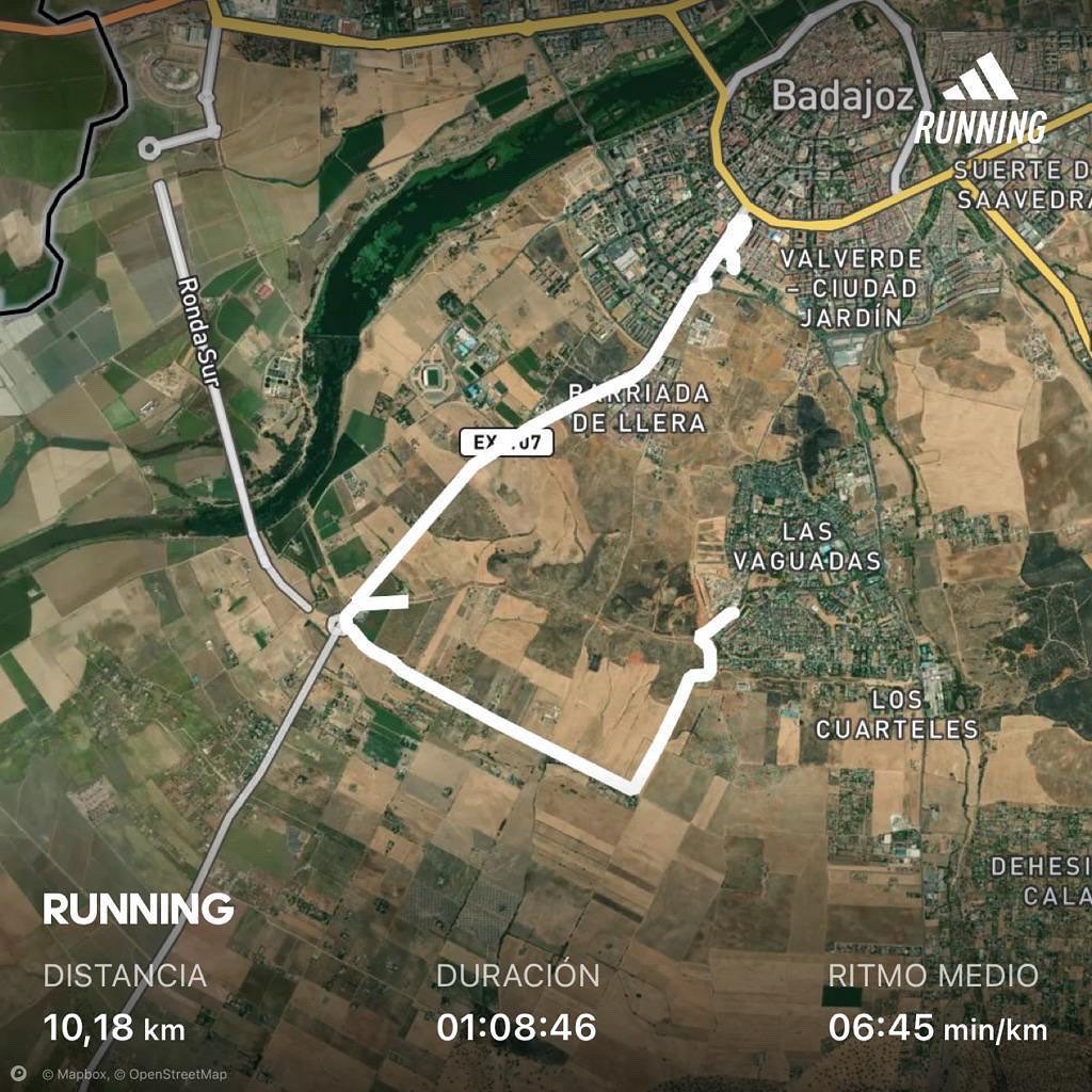 maortizal's tweet photo. Así, como quien no quiere la cosa mi primera tirada de #10km, lo@mismo me puedo preparar una media jjjaj. #supercontenta 💪💪💪 https://t.co/XsvobFsRvR