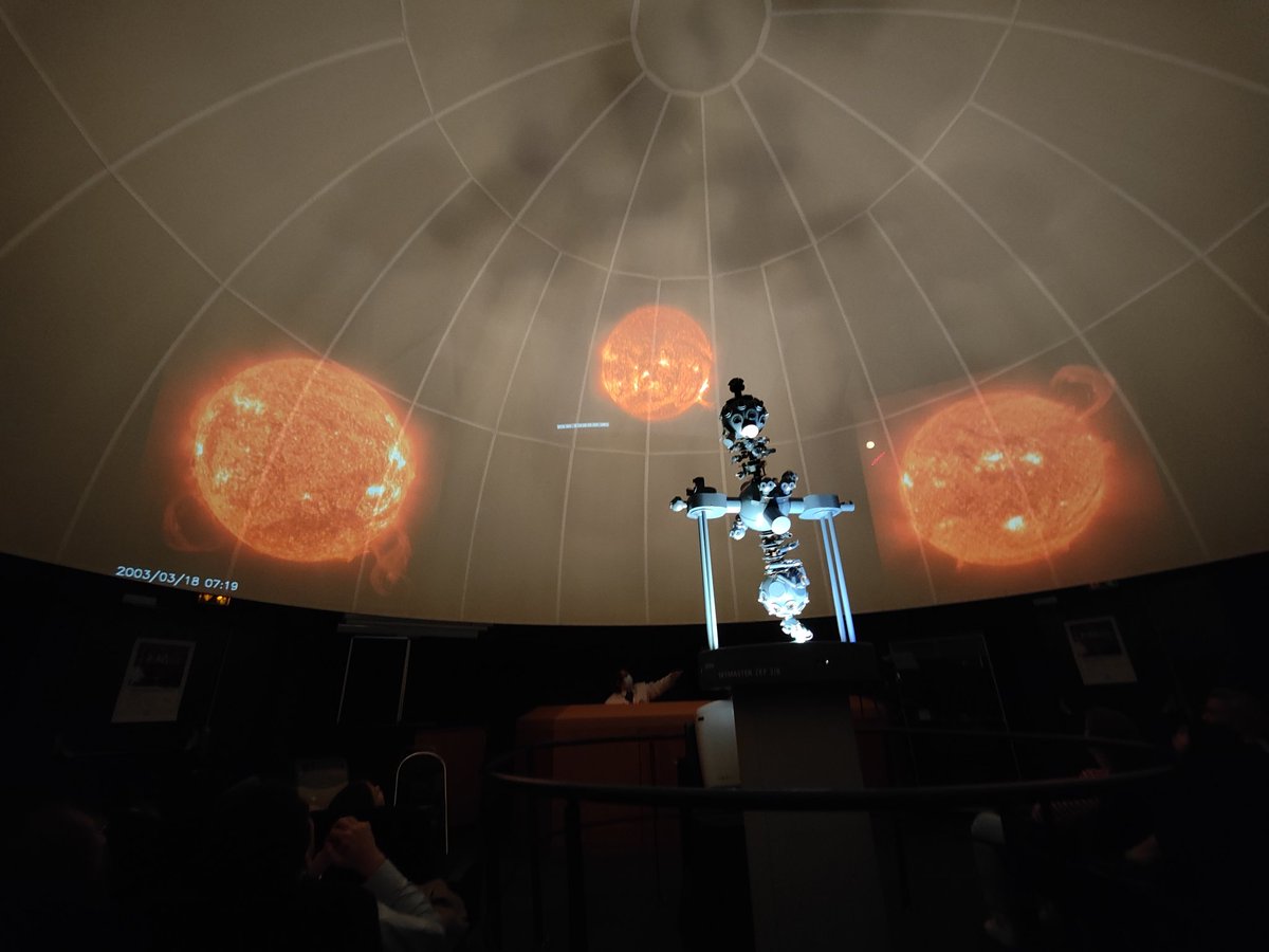 TristanDEQUAIRE's tweet photo. Et la météo spatiale au planétarium ☀️☁️🌪️🌧️ ! #PlanéMAE #DestinationMAE https://t.co/bgrn7hQsog