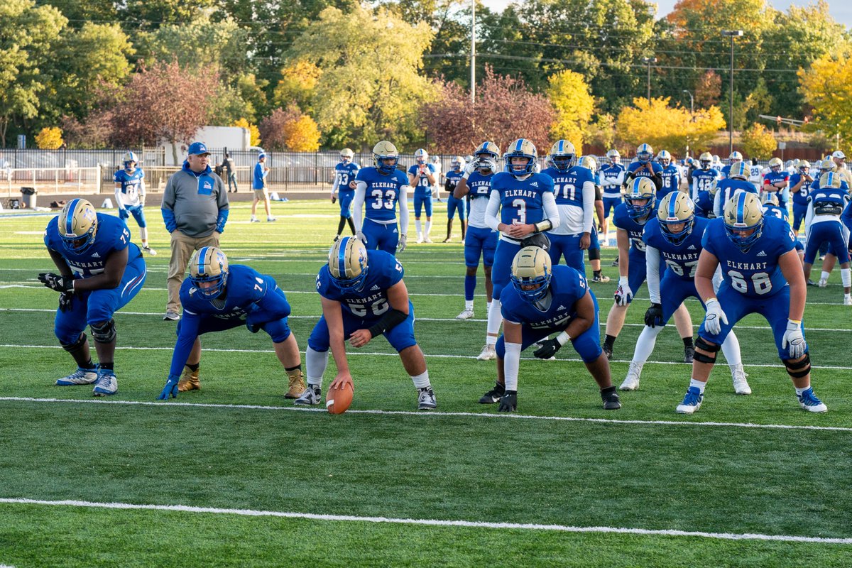 ElkhartNight's tweet photo. Elkhart Lions maul Marian 35-0 on Senior night!   Set: 4 @ElkhartLionsFB @ElkhartHSSports @ElkhartClub @CoachCurry213 @Fbtcoach @coachsaintlouis @ElkhartLions @hockeypimp17 @BallCoachMiller #PTP https://t.co/akCnhfel4r