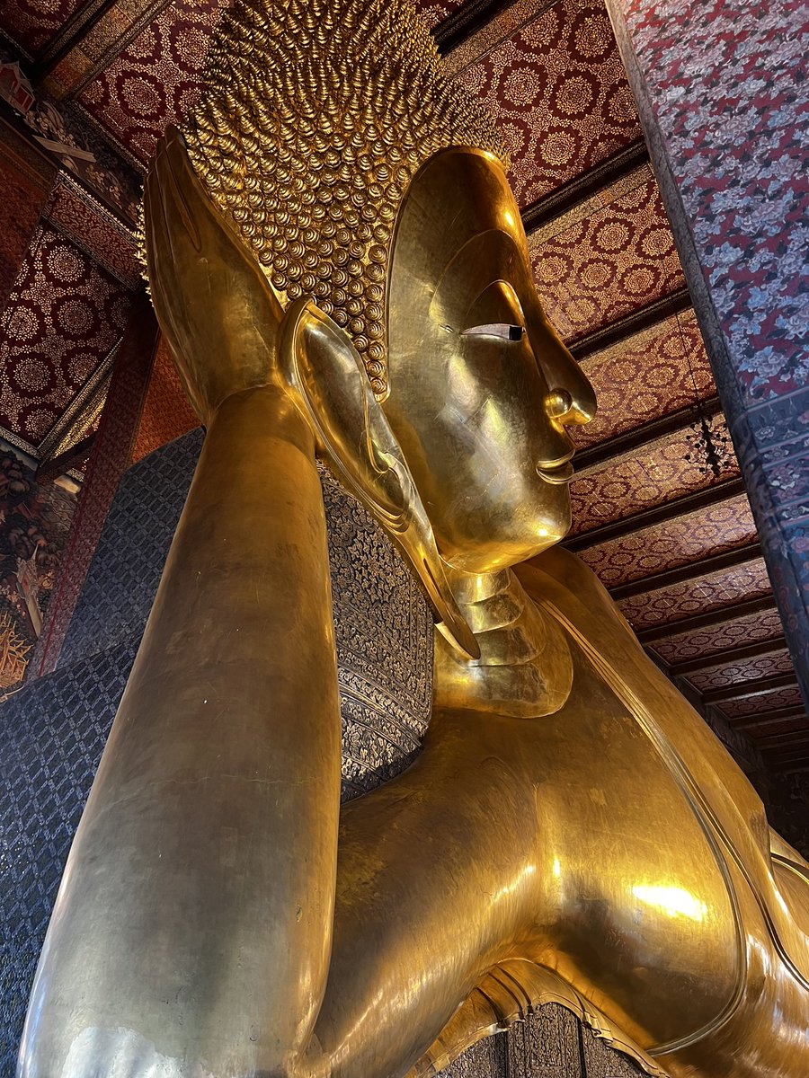 _ginge28's tweet image. Wat Pho is by far one of the best places I’ve ever been