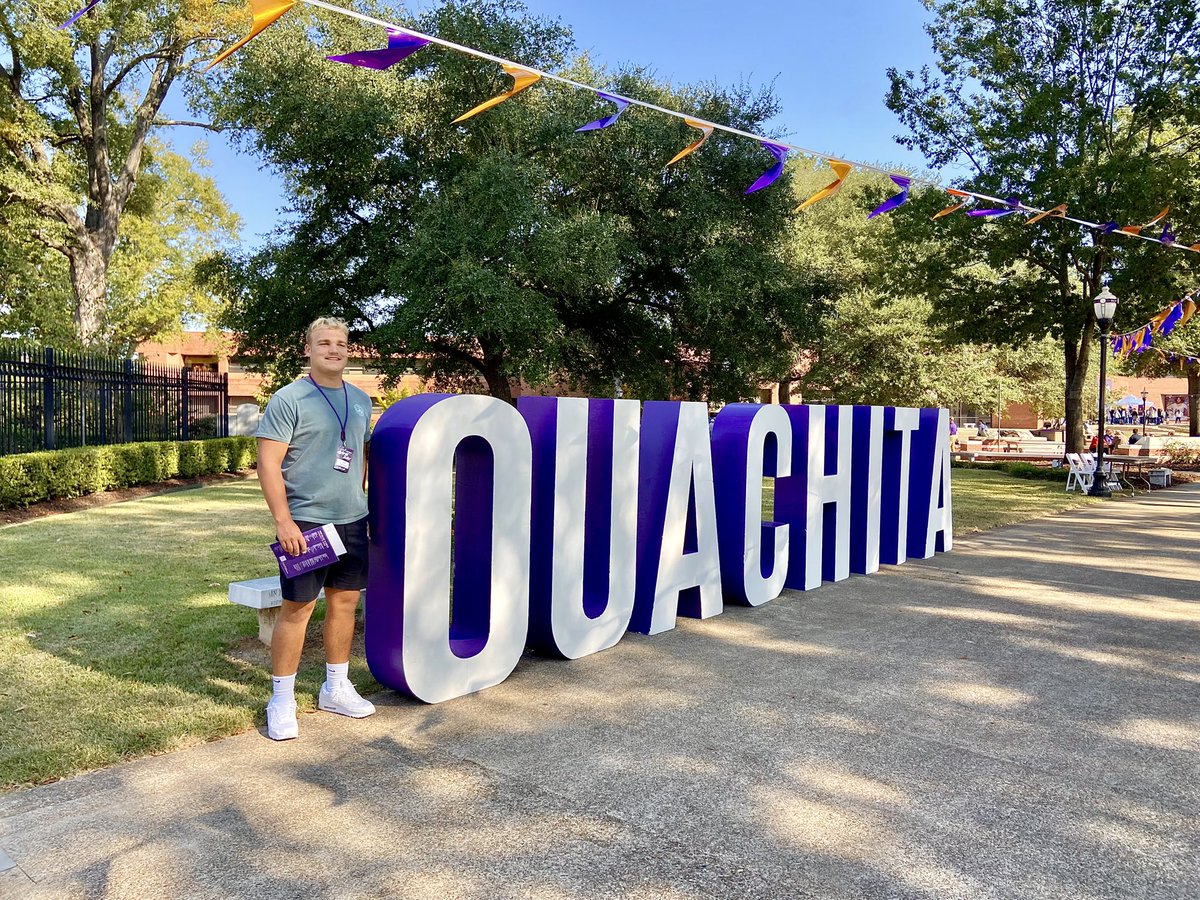 MaxRM_03's tweet image. Had a great time yesterday watching @OuachitaFB break records on offense. Appreciate the invite @coachbryen @GHSPirateFball @tctabler @ReportVarsity