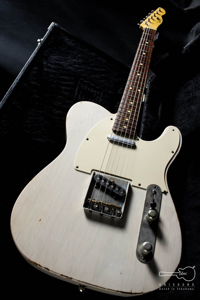 UnisoundY's tweet photo. ／
10/10(月)18:15発売開始‼️
LSL INSTRUMENTS T-Bone Vintage Cream / 2011
＼

カリフォルニア州・ロサンゼルスでボディ、ネックの切り出し、加工、ピックアップの製作も自社で行なう
「LsL Instruments」圧巻のレリックが施されたTLタイプ「T-Bone」入荷。
https://t.co/pVujKE4Zsu
#LSLINSTRUMENTS https://t.co/25fWC3LgMV