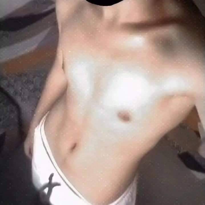 Calroyxxi's tweet photo. ayaw nyo sa 18 na daks? help me grow! #alterquezoncity #jakol #jakolerongbagets #alternewbie #Bagetsmalibog https://t.co/QdmVnCyN0m