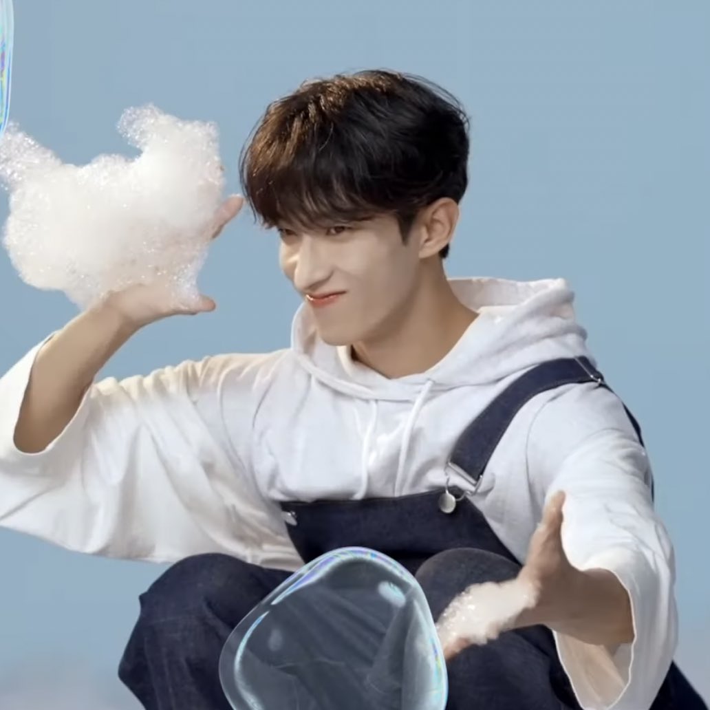 dayfordk's tweet photo. 🫧🤍 #도겸 https://t.co/jSVj4GQxXg