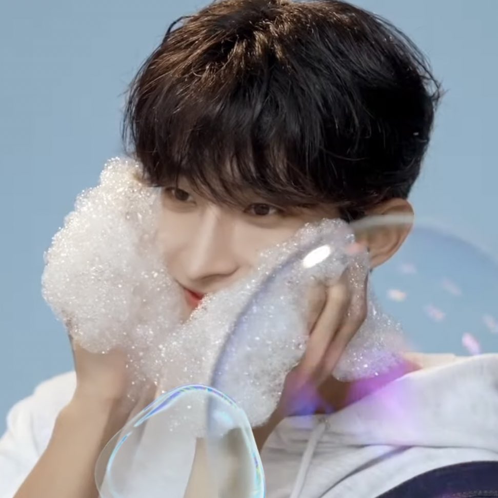 dayfordk's tweet photo. 🫧🤍 #도겸 https://t.co/jSVj4GQxXg
