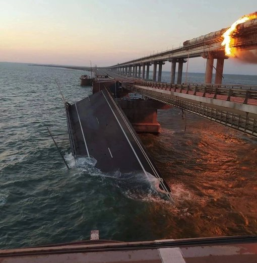 tomiahonen's tweet photo. FOR SALE: Bridge
Steel bridge of recent construction, slight wear & tear. Already partly disassembled. Perfect do-it-yourself fixer-upper. Payment upfront, must arrange own transportation. Sold as is.
#CrimeanBridge #KerchBridge #BridgeBoy https://t.co/PwXz1sUG5M