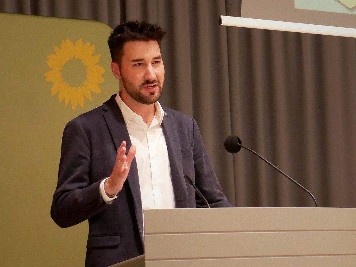 Fabian Sauer (<a href="/fabsauer/">Fabian Sauer</a>) bewirbt sich für die Direktkandidatur für den Landtag im Stimmkreis 102, München-Bogenhausen.

#landtagswahl2023 #LTWBY23