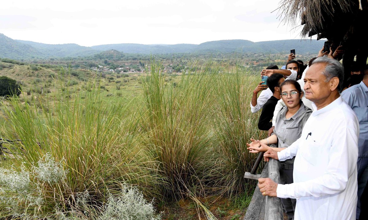 Ashok Gehlot on Twitter "जयपुर स्थित किशनबाग सैंड ड्यून पार्क का