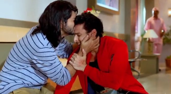 saarhairadha's tweet photo. big brother om is my favorite genre of om. nothing can top this version of omkara, NOTHING.

#ishqbaaaz • #OmRu https://t.co/EDlfPyo0CG