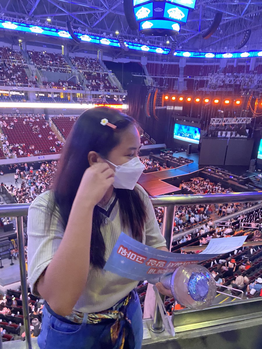 8couups's tweet photo. thank you @pledis_17 ! #BeTSinMANILA  🫶🏻🤍 https://t.co/mLelIlCD70