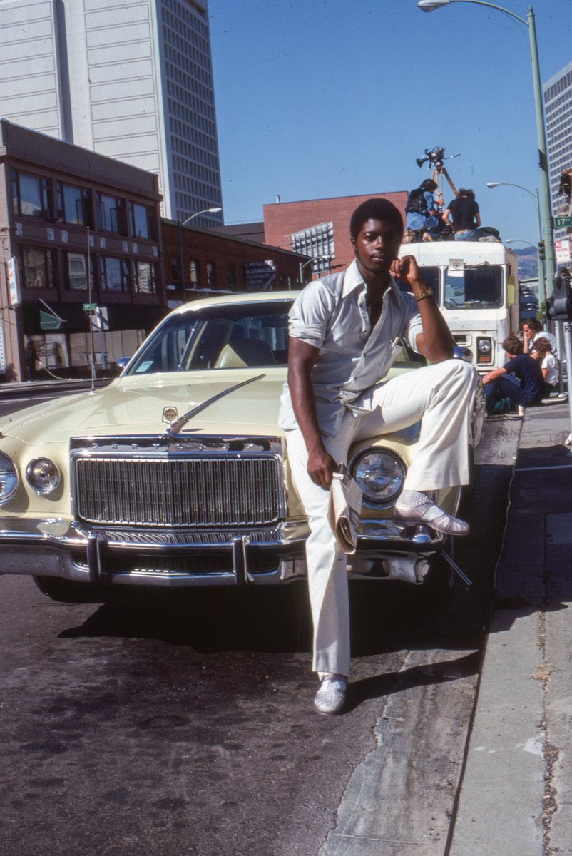 Trove of stolen photos reveals Oakland street life in the 1970s sfgate.com/local/article/… via @SFGate