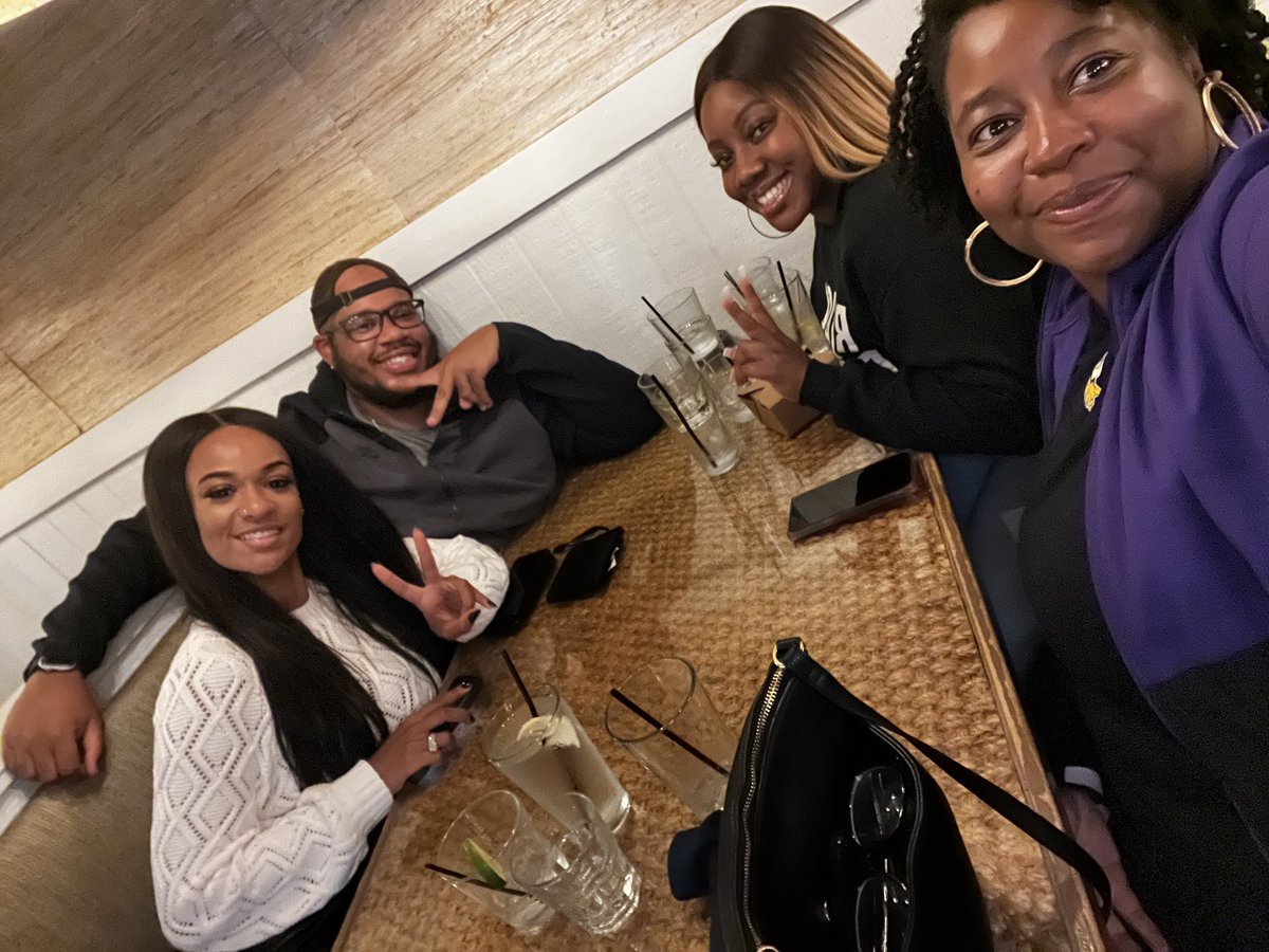 YoungProf_AT's tweet photo. That's a wrap on another successful @CAATEUS conference. 

Proud of my colleagues on the Education committee for working so hard to plan this event and overjoyed to see so many of my friends in ATL! 

Until next time...✌🏽 https://t.co/F4mIKMQ4he