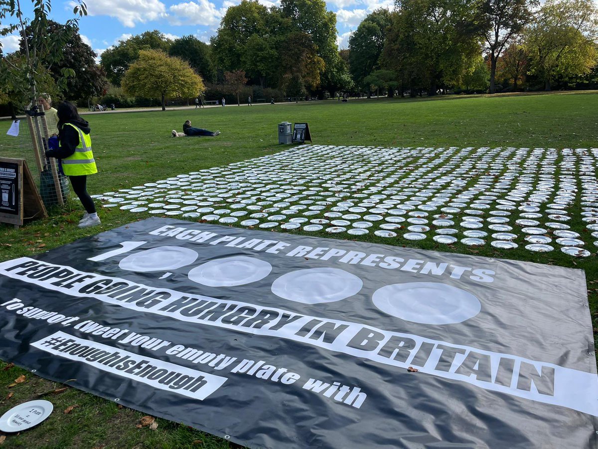 DazeandOrla's tweet photo. Over 7 million people will go hungry this winter. If you’re near Victoria Park come support this protest of 1000 empty plates. 

Tweet your empty plate to raise awareness of food poverty and put pressure on our government to act #EnoughIsEnough #CostOfLivingCrisis @Conservatives https://t.co/KTClyQmjxg