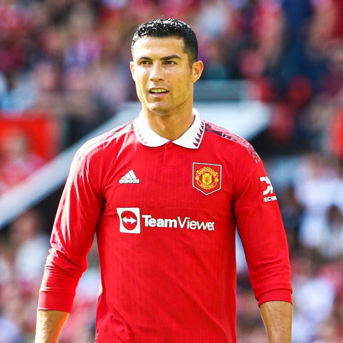 footballhouseuk's tweet photo. If Cristiano Ronaldo scores ANYTIME tonight against Everton , we'll giveaway a mystery shirt box to a lucky follower! 😇

To enter:
1️⃣ RT this tweet
2️⃣ Follow us

We'll pick the winner tomorrow. Good Luck 😍 https://t.co/yRb1G1NbTT