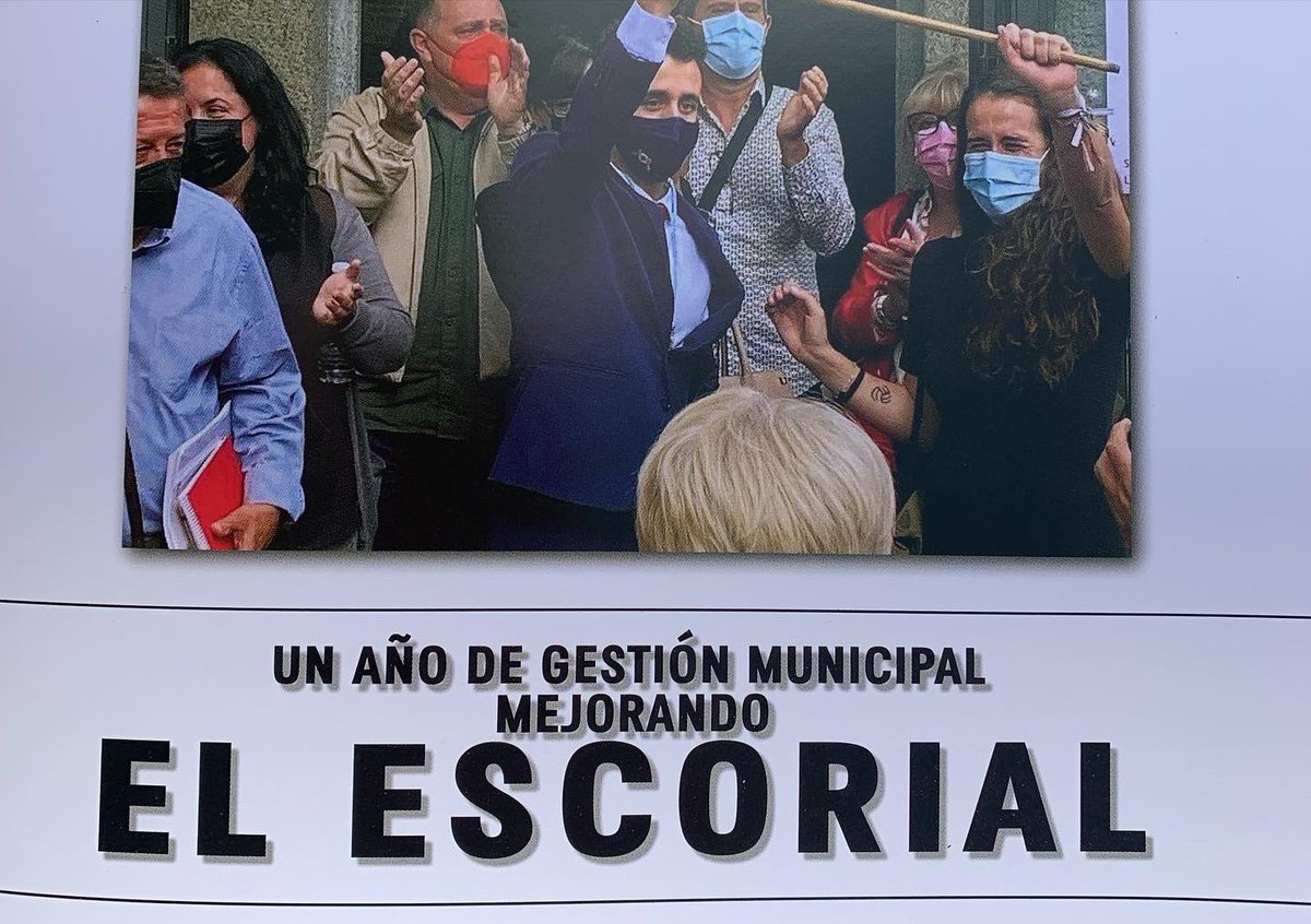 PsoeEscorial's tweet photo. 🔈🔈En Los Arroyos informando a los vecinos del primer año de gestión municipal del Gobierno Progresista

👉Gestión más cercana y transparente.
👉Inversión en la compra y construcción de nuevas infraestructuras.
👉 Proyecto asfaltado, alumbrado y pavimentación.

#SeguirAvanzando https://t.co/aazvxBXTIL
