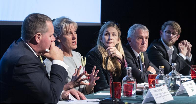 NFUtweets's tweet photo. ICYMI | At our Conservative Party Conference Fringe Event this week, NFU President @Minette_Batters welcomed the Governmentβs acknowledgment of food security as a national priority, but stressed the need for greater certainty on energy and labour.
More π https://t.co/fpNlZpv3d6 https://t.co/vXGYyHTIXx