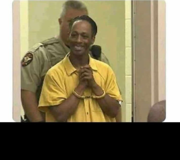 juicewrld999dwa's tweet image. Stop listening to juice wrld or go to prison
Me:😂👇👇