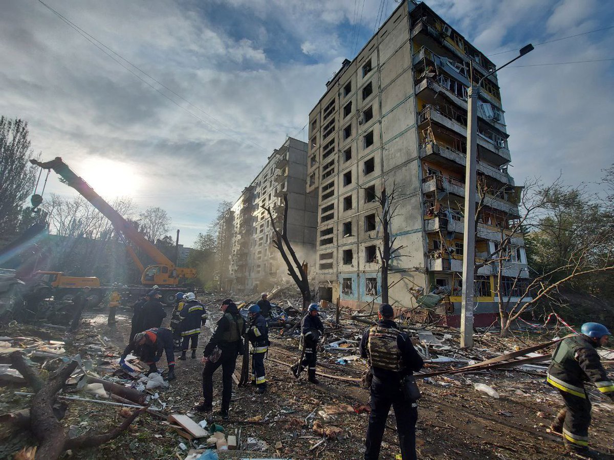 ЗБІР НА ДОПОМОГУ ПОСТРАЖДАЛИМ ‼️

09.10.22 у місті Запоріжжя внаслідок ракетного удару в моєму районі велика кількість людей втратила свої домівки, оголошено новий збір коштів на допомогу тим хто залишився без даху над головою

рт будь ласка 🙏🏻
